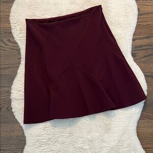 White House Black Market Women's Skirt, size 2